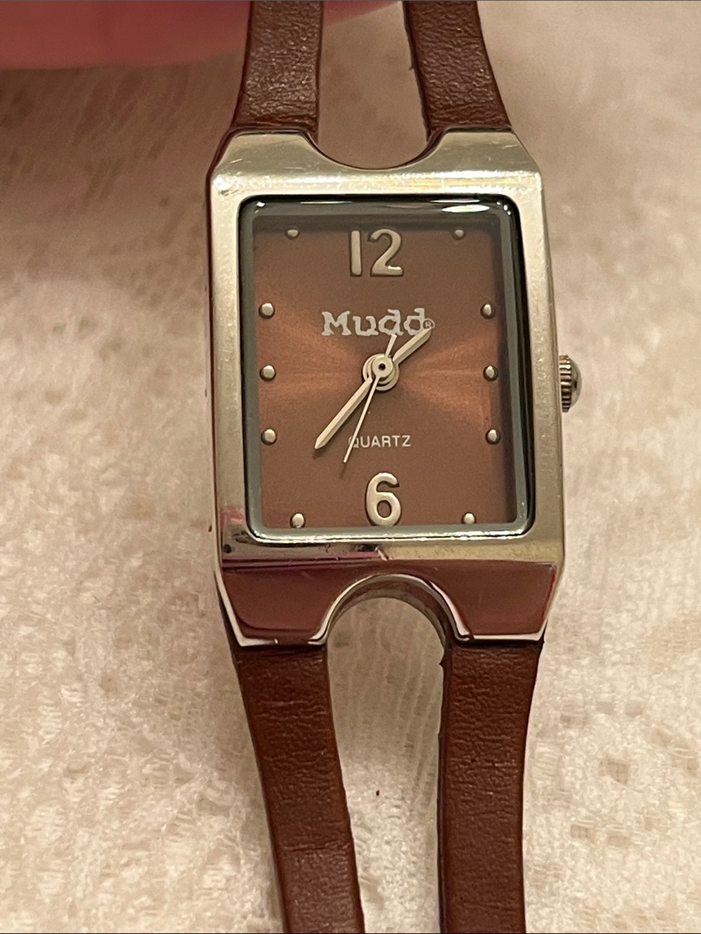 VTG Mudd Brown Leather Strap Quartz Watch